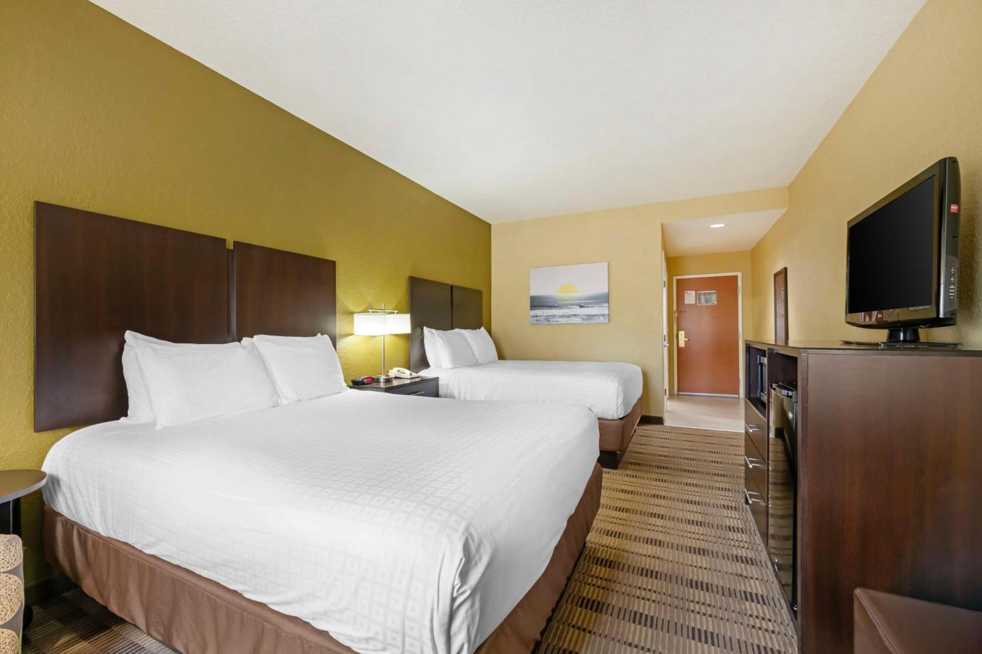 Best Western Edgewater Inn Екстериор снимка
