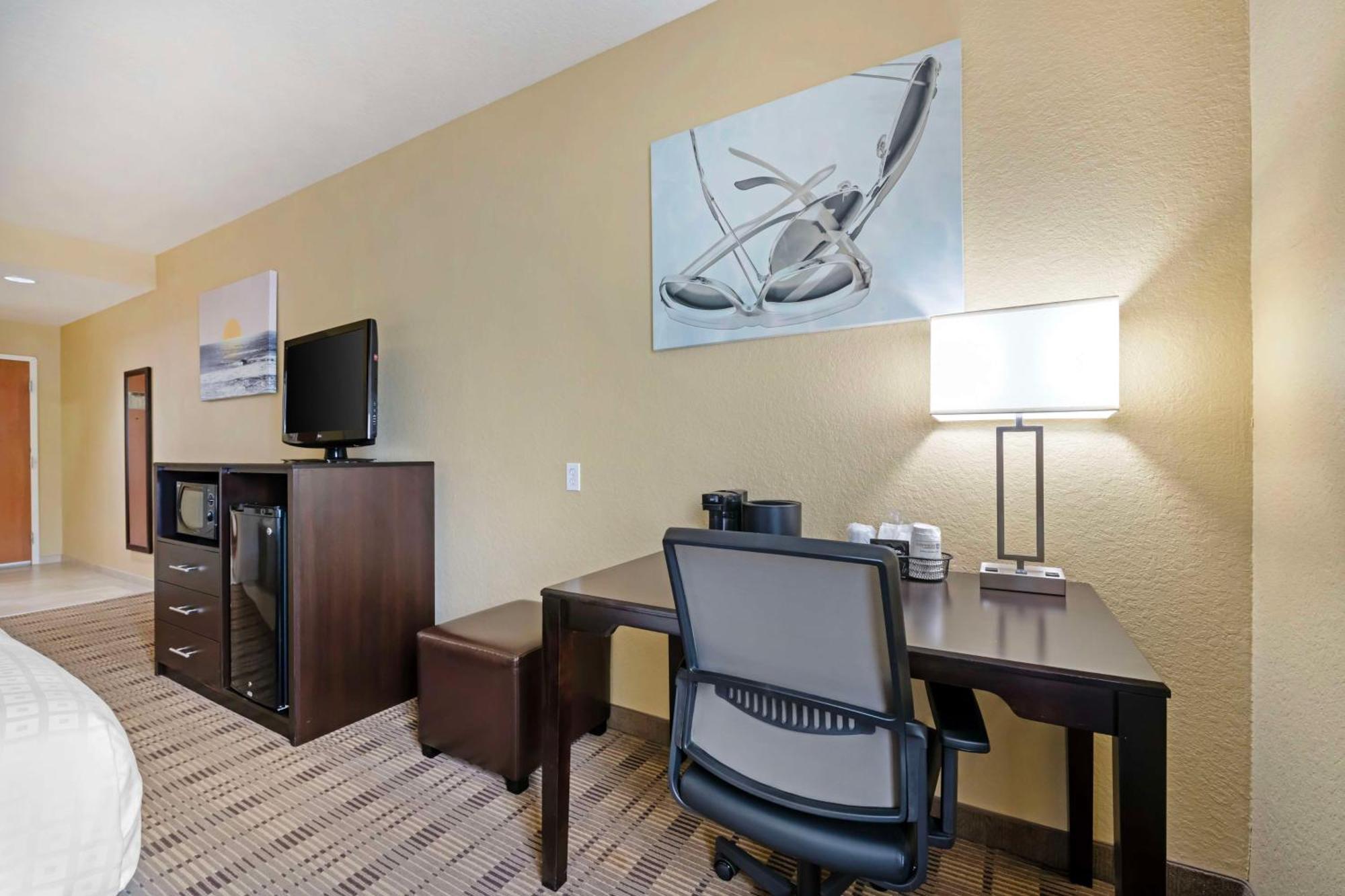 Best Western Edgewater Inn Екстериор снимка