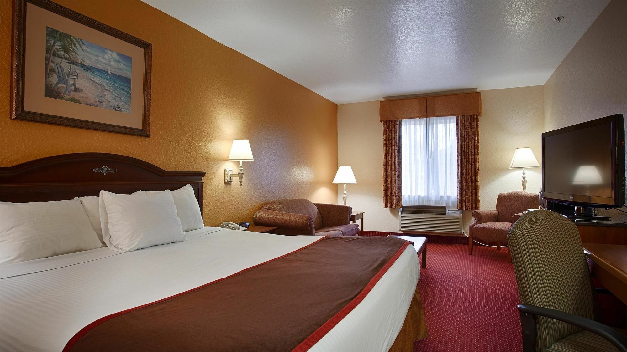 Best Western Edgewater Inn Екстериор снимка